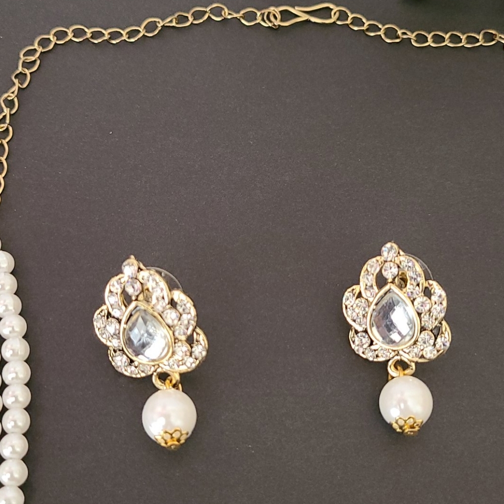 Pearl Necklace Set NIB - Picture 6 of 14